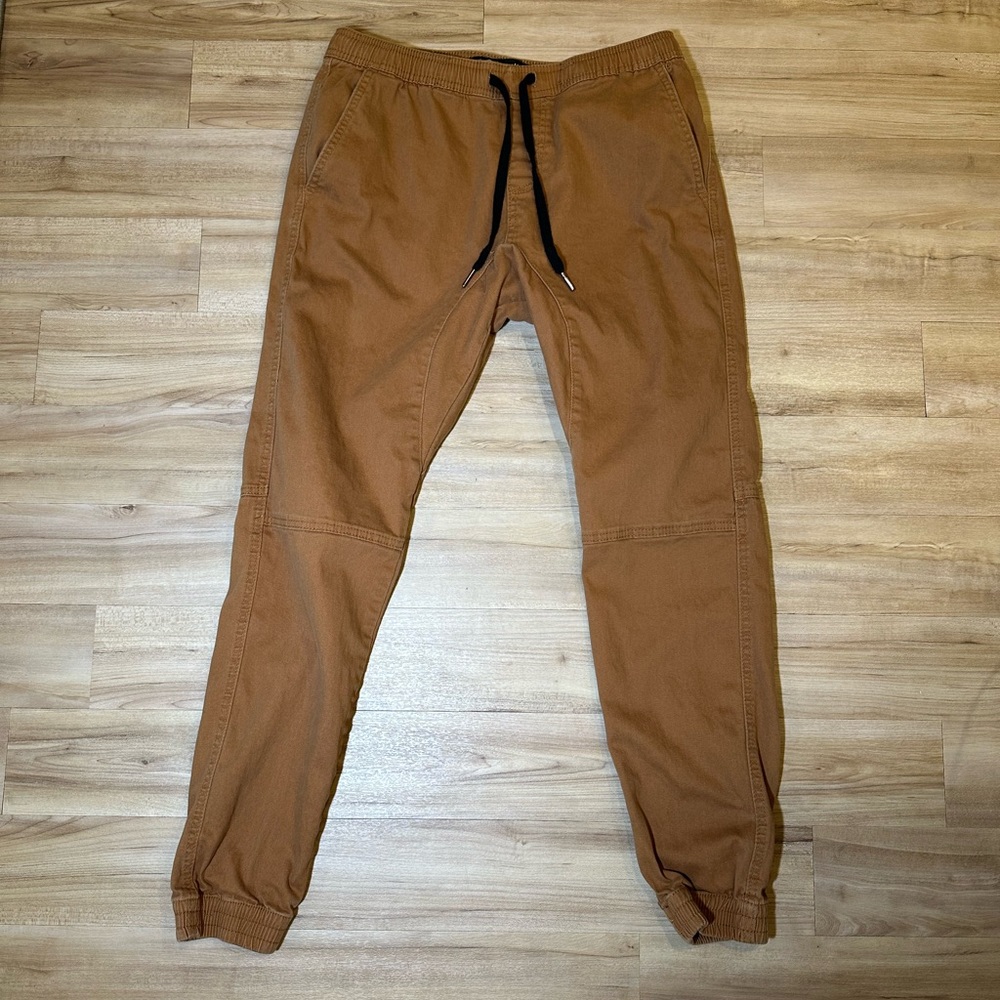 BKC The Jogger Size Medium
